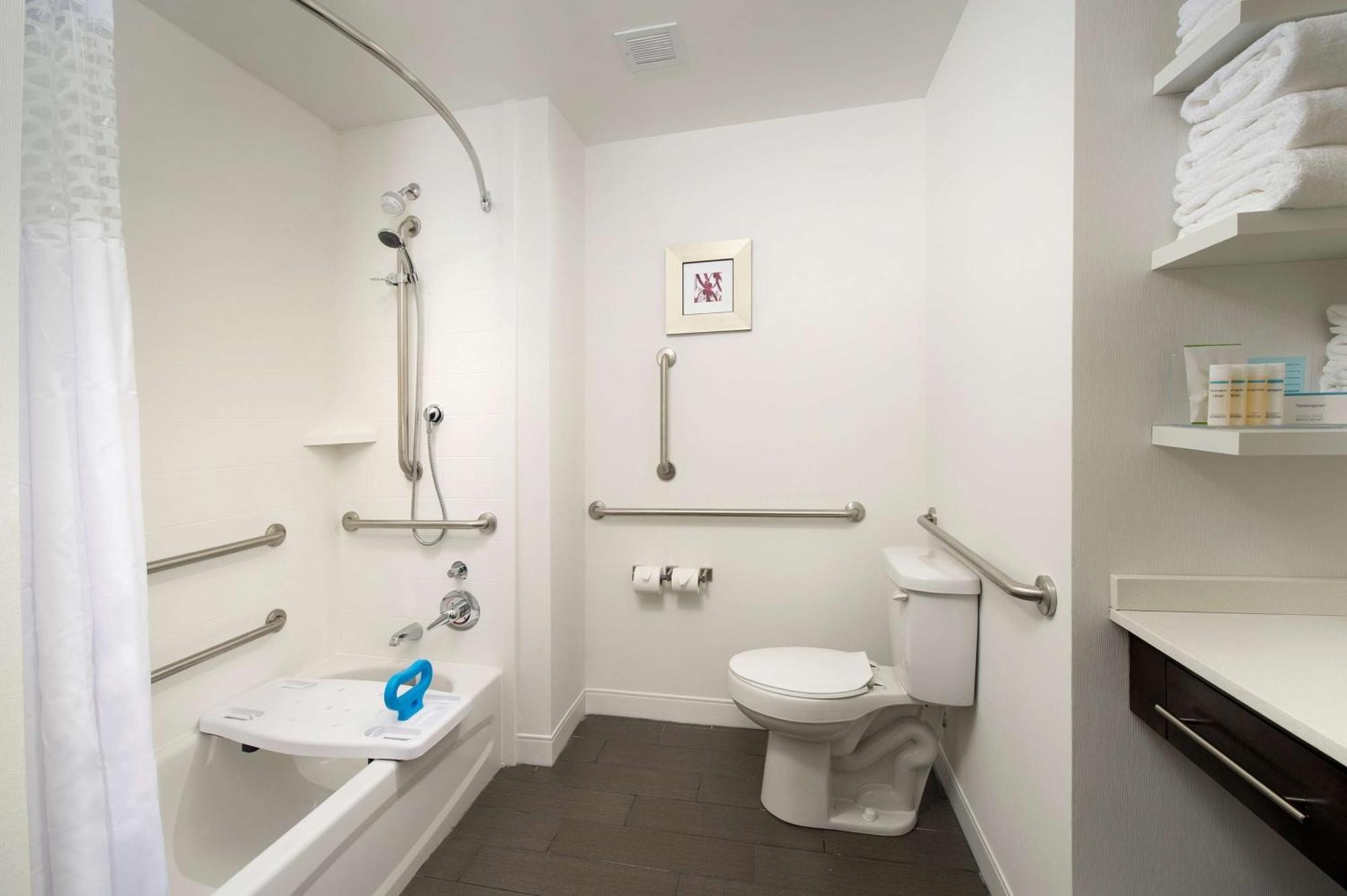 Hampton Inn Louisville East Hurstbourne Exteriér fotografie