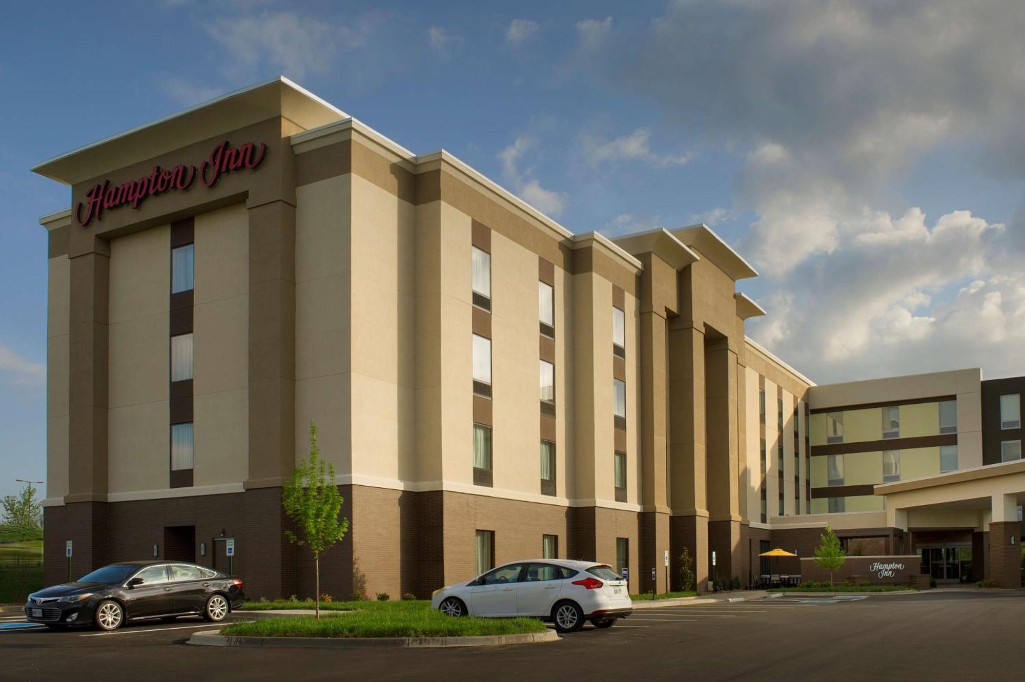 Hampton Inn Louisville East Hurstbourne Exteriér fotografie