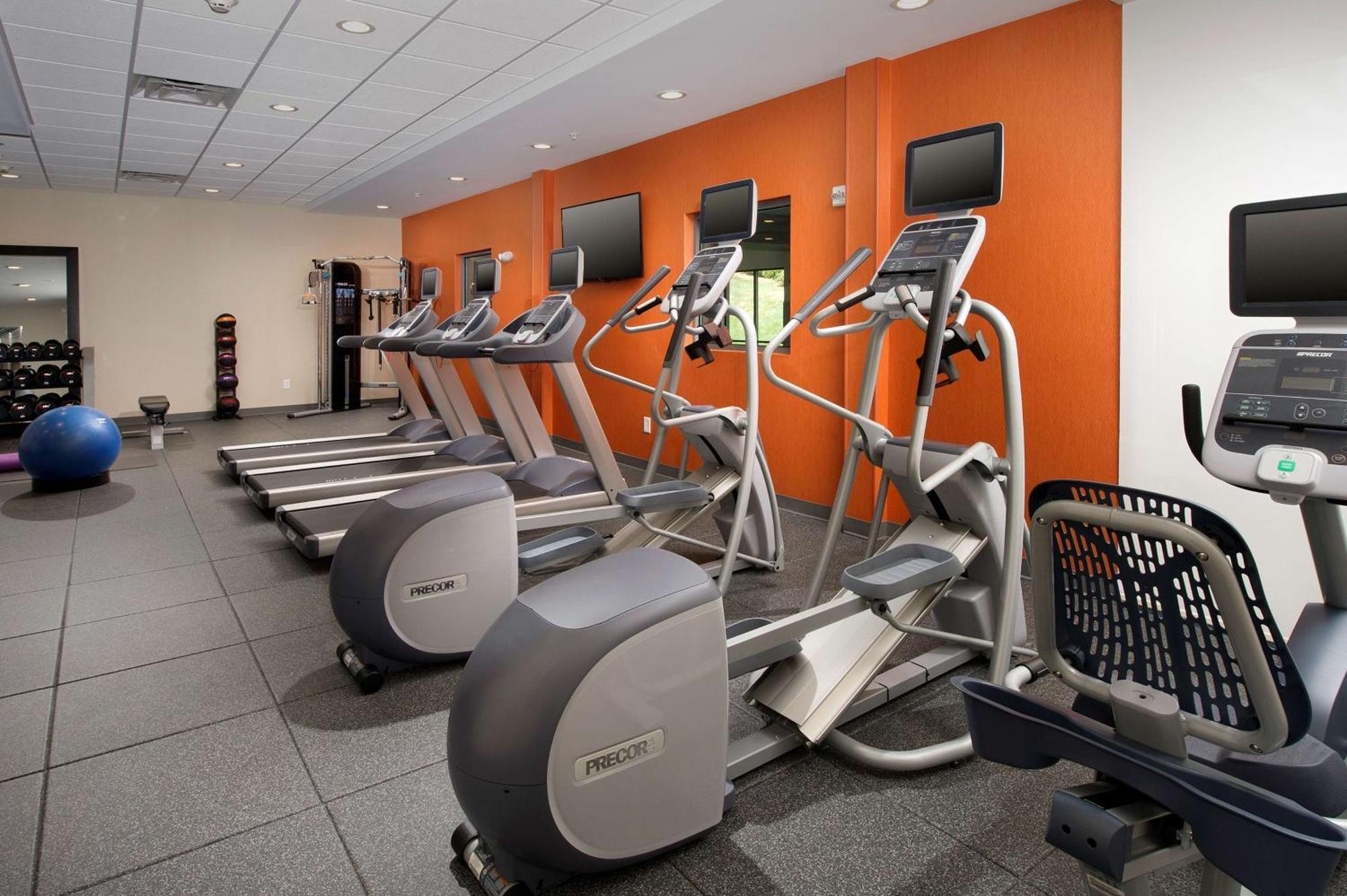 Hampton Inn Louisville East Hurstbourne Exteriér fotografie